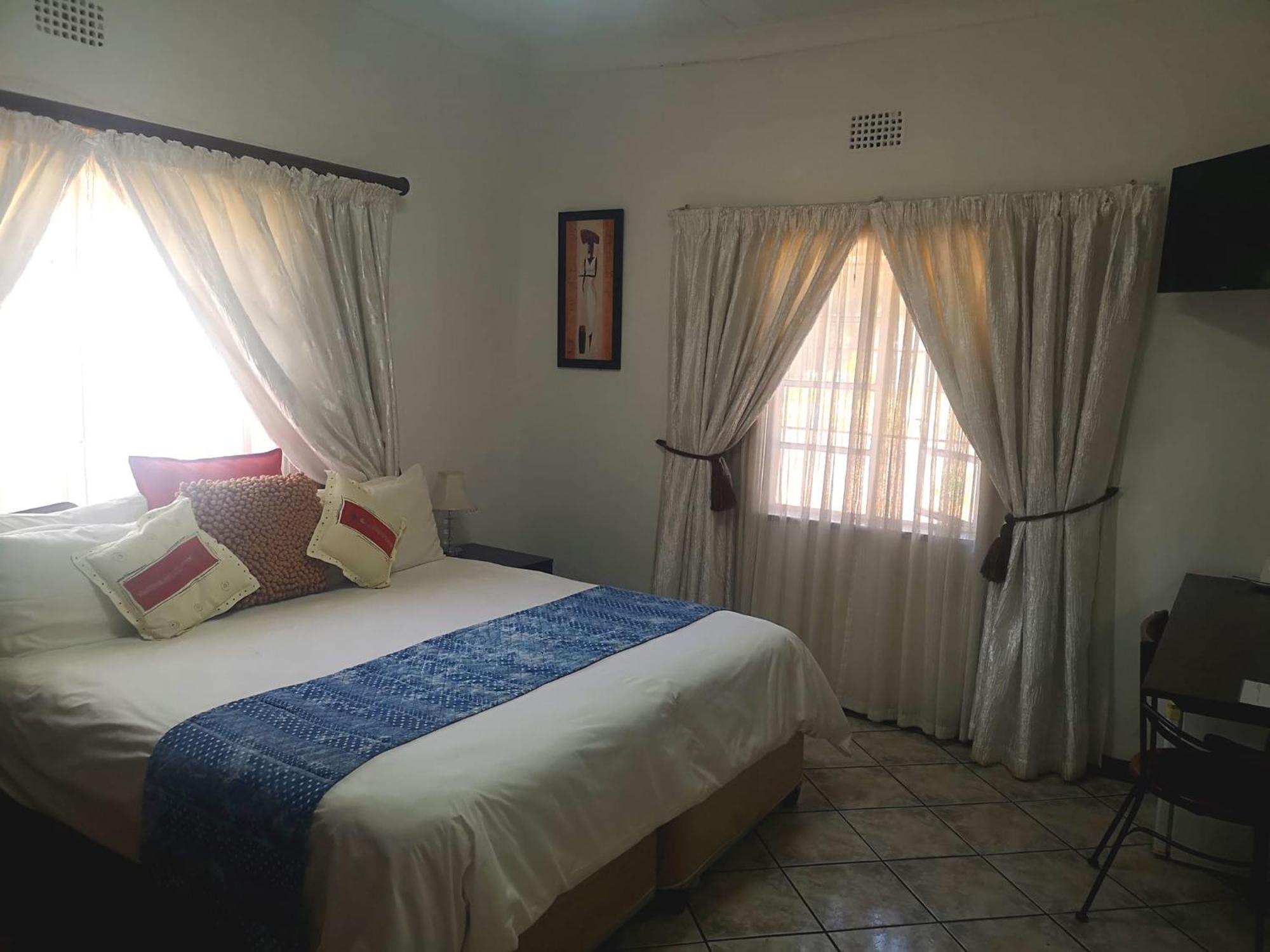 Elsjes Guesthouse Kempton Park Exterior photo