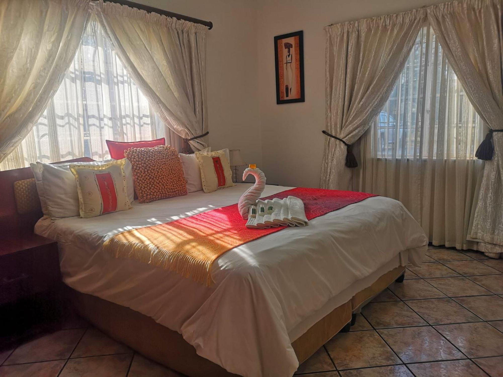 Elsjes Guesthouse Kempton Park Exterior photo